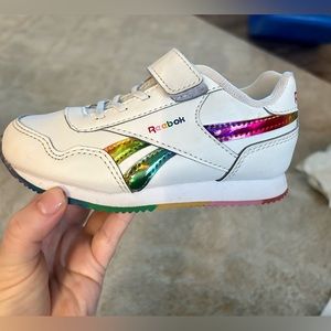 Reebok size 9 toddler girls